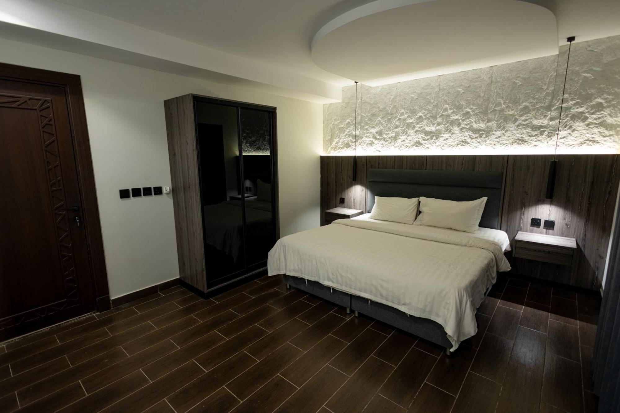 Alasdaf Chalets Riyadh Eksteriør billede